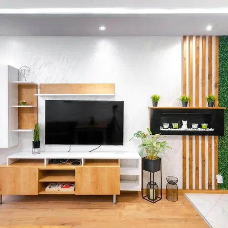 Feel Right At - Bright And Modern By Flat Mаnager דירה סופיה